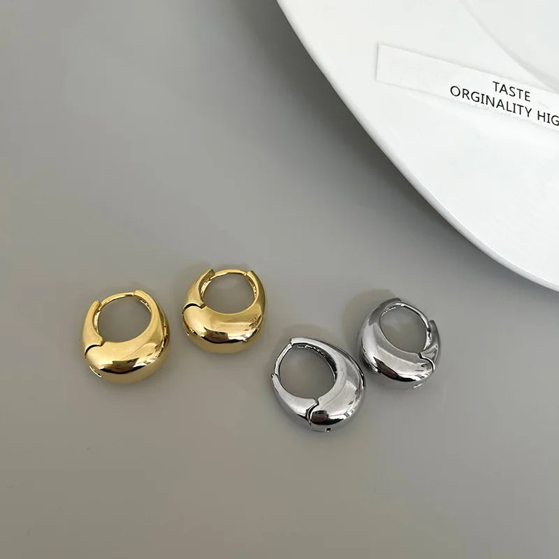MEME , Silver and gold earrings for modern jewelry, prevent allergies